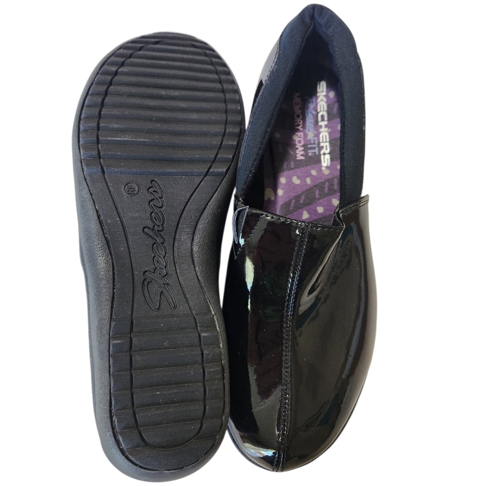 Skechers (Closer To 7.5 Than 8.5) Women’s Black Slip-On Patent Casual Shoes - Picture 7 of 14